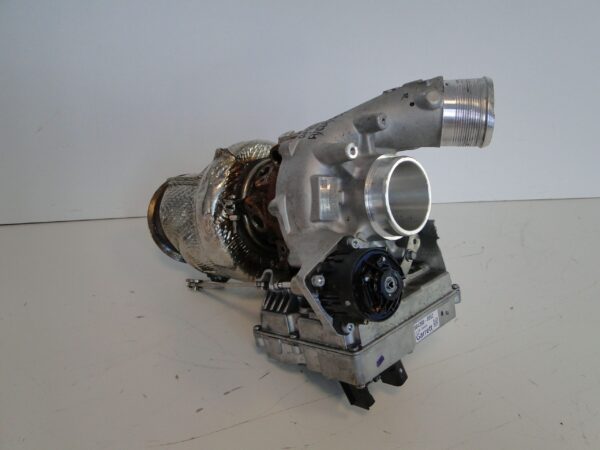 MERCEDES A KLASA 177 CLA 118 TURBOSPRĘŻARKA TURBINA A1390905800 45 AMG