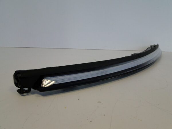 MERCEDES LAMPA LED DRL W ZDERZAK PRZEDNI A2939069600 EQC 293 N293