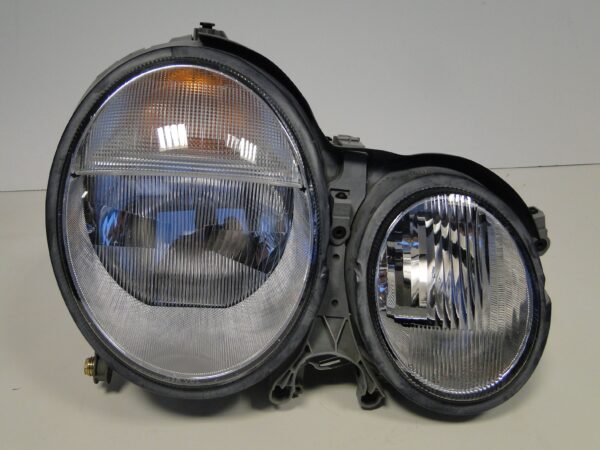 MERCEDES LAMPA PRAWA XENON KSEON PRZÓD E KLASA W210 S210 210 LIFT