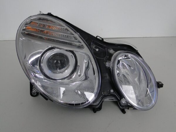 MERCEDES LAMPA PRAWA ZWYKŁA H7 EUROPEJSKA E KLASA 211 W211 S211 LIFT