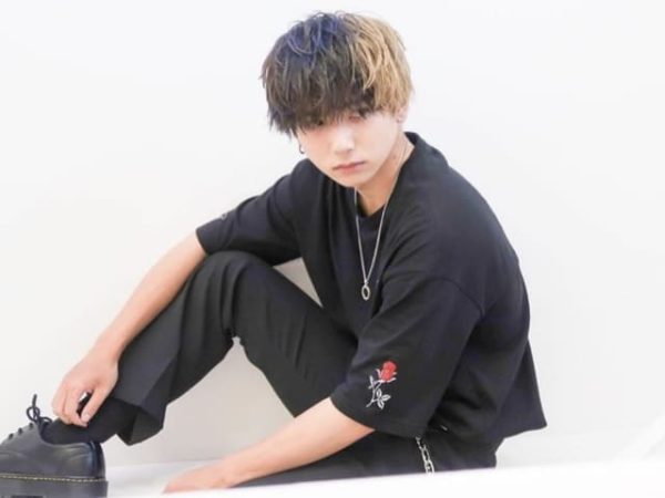 里吉峻(さとよししゅん)が通学していた高校は？