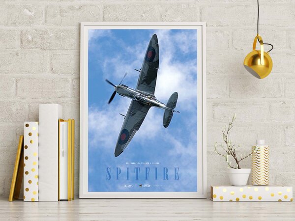 Vintage Warbirds Poster – Spitfire (V.1) - Image 2