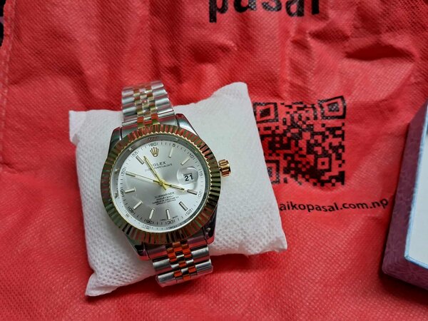 Luxury Two-Tone Rolex Datejust Style Watch for Men – Stainless Steel & Gold - Image 4