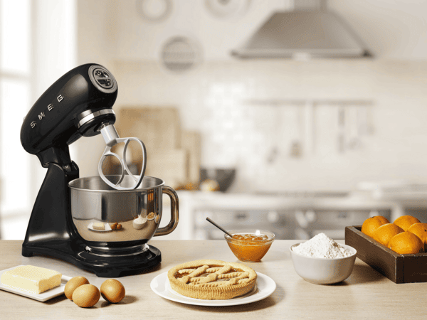 Планетарный миксер, черный SMEG SMF05BLEU