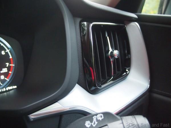Volvo XC60 T5_air vent