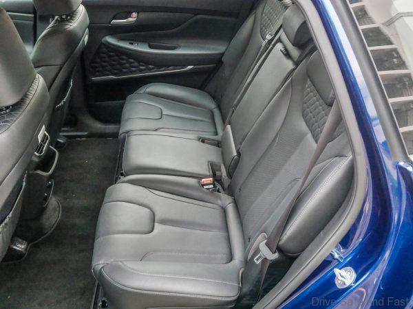 Hyundai Santa Fe Middle seats
