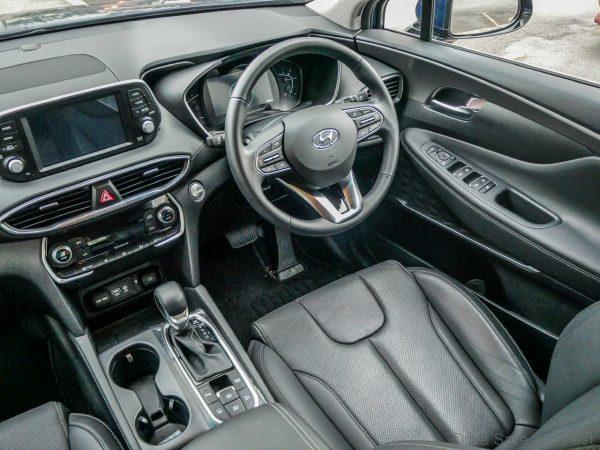 Hyundai Santa Fe Cabin