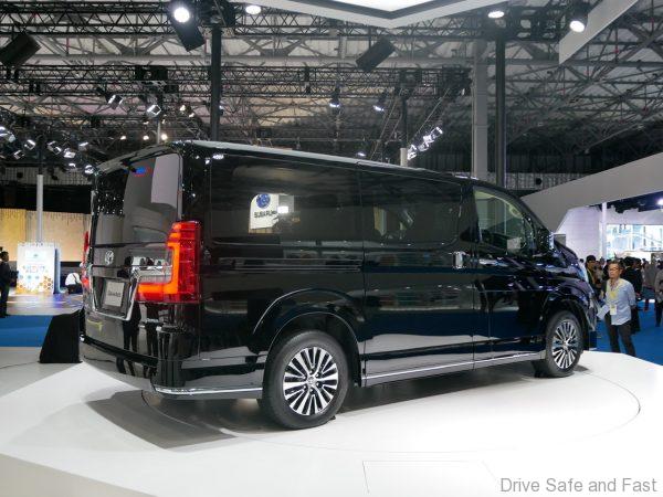 Toyota Granace Rear