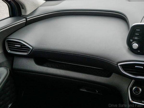 Hyundai Santa Fe Dashboard