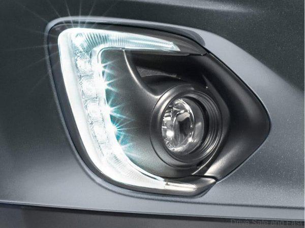 Mitsubishi ASX daytime running lights