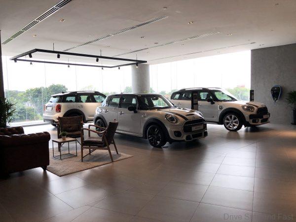 Mini Showroom Auto Bavaria