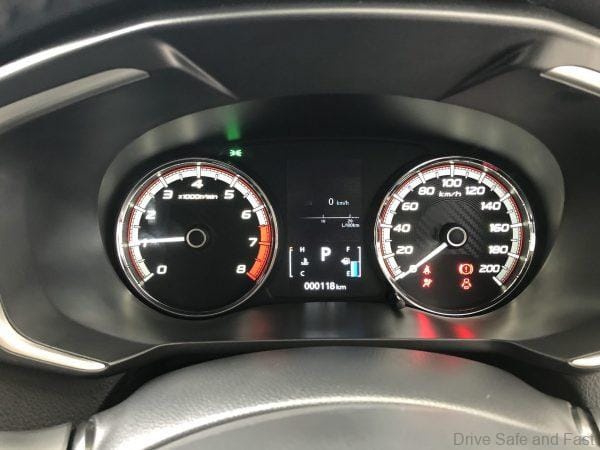 Mitsubishi XPANDER meter cluster