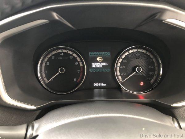 Mitsubishi XPANDER meter cluster