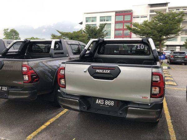 Toyota Hilux Rogue new rear tailgate