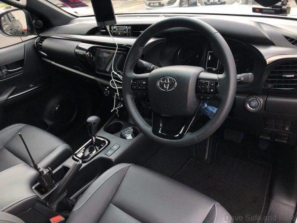 Toyota Hilux Rogue_cabin