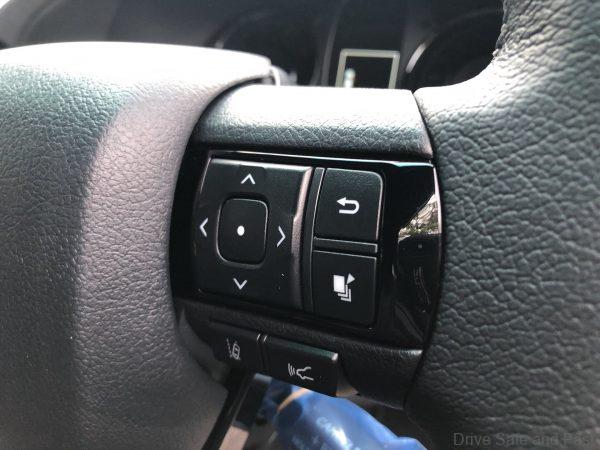Toyota Hilux Rogue audio function