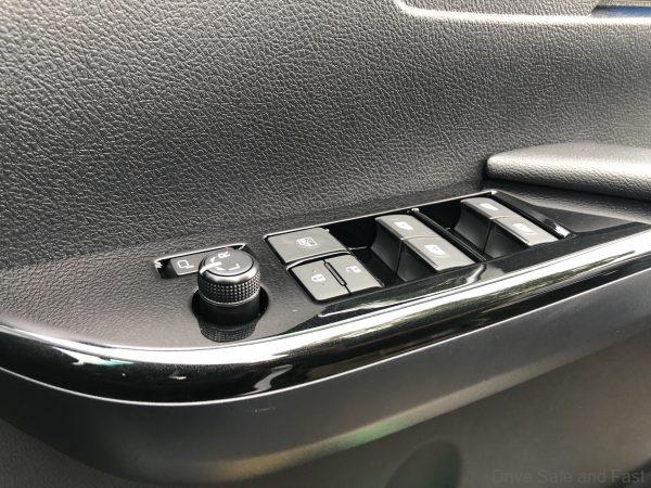 Toyota Hilux Rogue power window switches