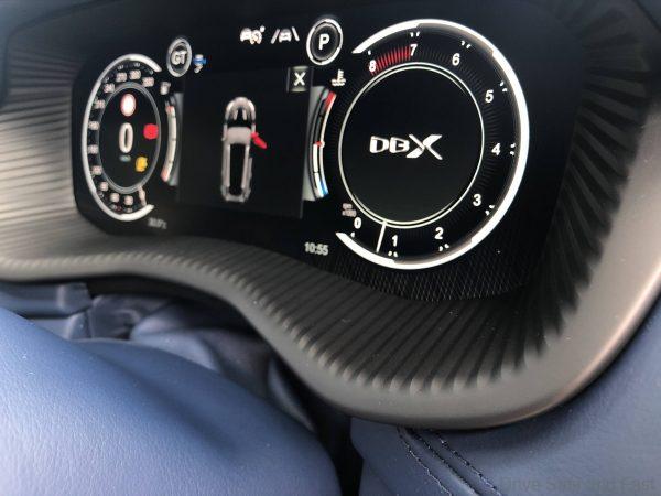 Aston Martin DBX_instrument cluster