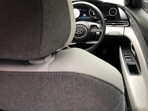 Hyundai Elantra Smartstream_seat material