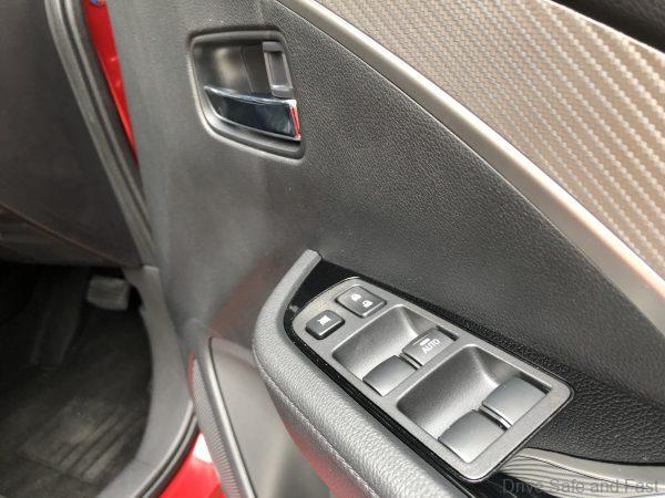 Mitsubishi XPANDER_power window panel
