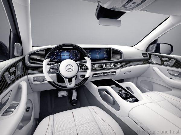 Mercedes-Maybach GLS 600 4MATIC „Edition 100“ interior