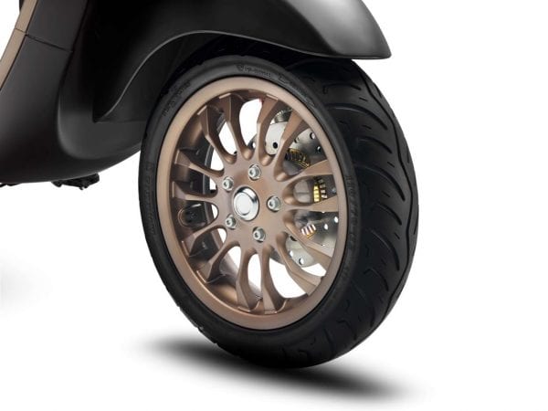 Vespa Sprint S 150 TFT Dashboard