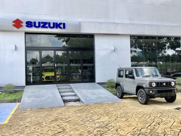 Suzuki Jimny showroom