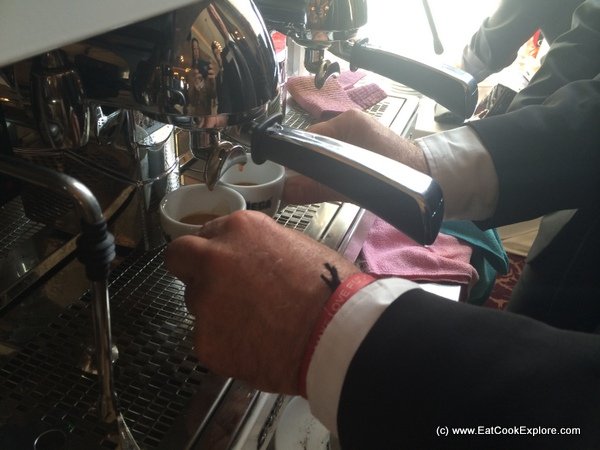 Letting the hot water flow for 25 seconds -Making Espresso