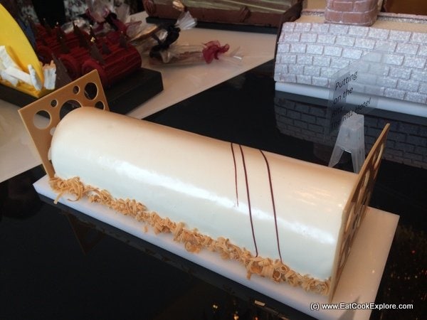 Valrhona Buche de Noel (4)