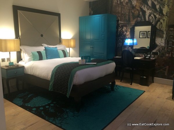 Hotel indigo Bedrooms
