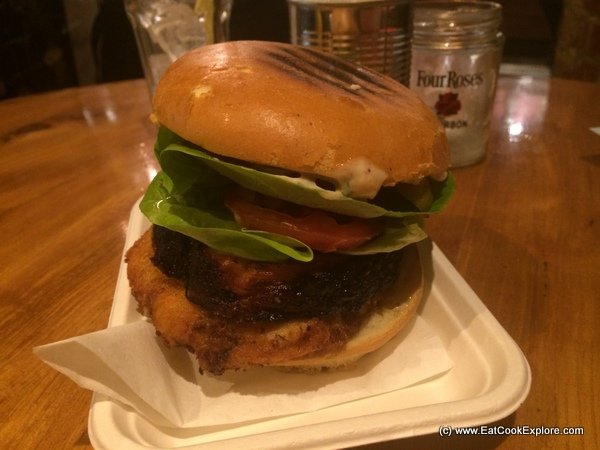 Mac n Cheese Burger by the Mac Factory