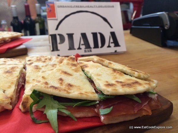 Piada Bar Parma Ham, mozarella and rocket