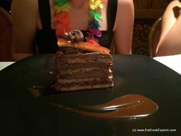 trader vics Dobos Torte
