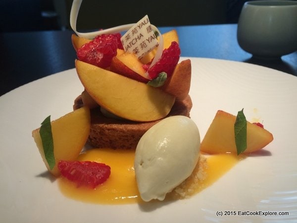 Yauatcha City Peach Lemon Verbena tart Yauatcha City Peach Lemon Verbena tart