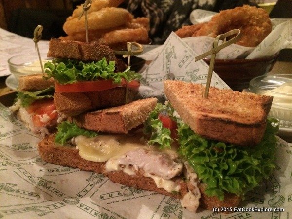 Kua Aina Tuna sandwich