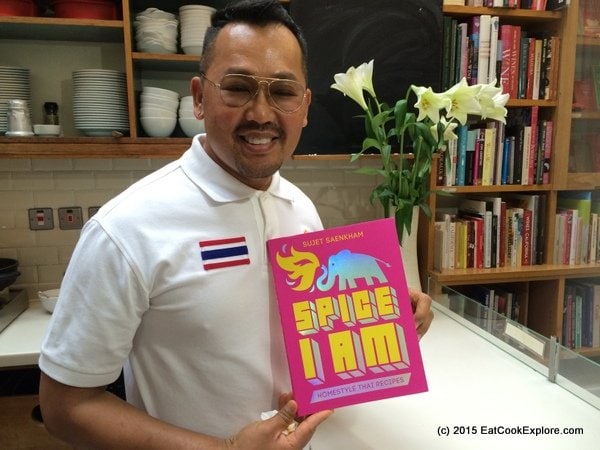 spice i am Thai cookbook sujet