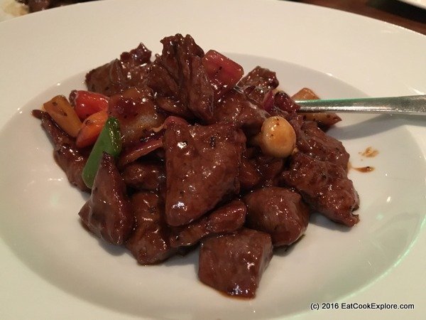 chinese cricket club Sauteed venison with red wine black pepper sauce