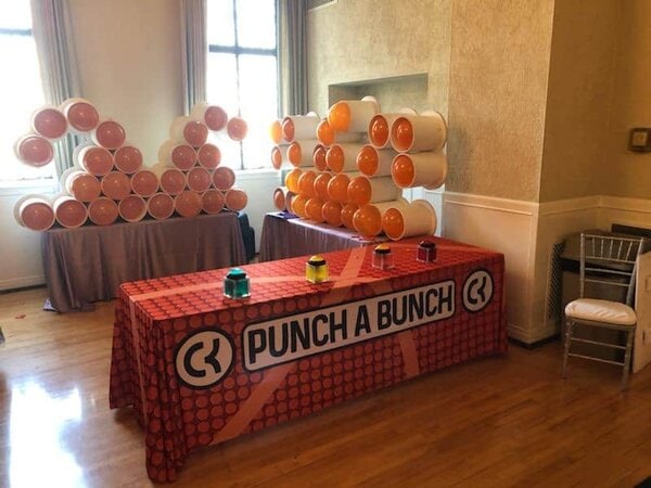 Pop Quiz Game Show Games rental for events in Los Angeles, Orange County, and nationwide