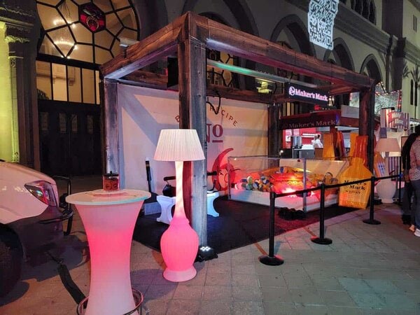 Human Claw Machine Rental / Human Crane rental for events in Los Angeles, Orange County, and nationwide