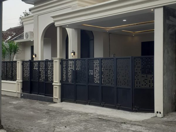 rumah dijual mewah klasik jogja 1milyar wedomartani