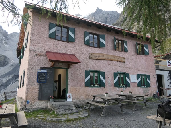 Eiine Berghütte in Südtirol.