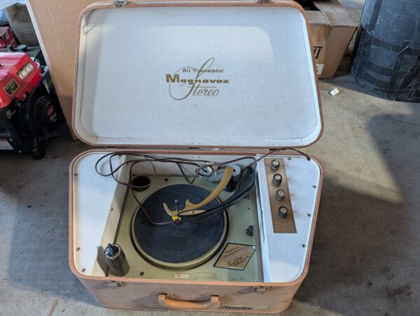 Keenan Elliott antique auction 8-29-2026