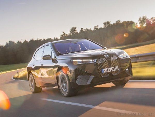 iX xDrive50 Sport