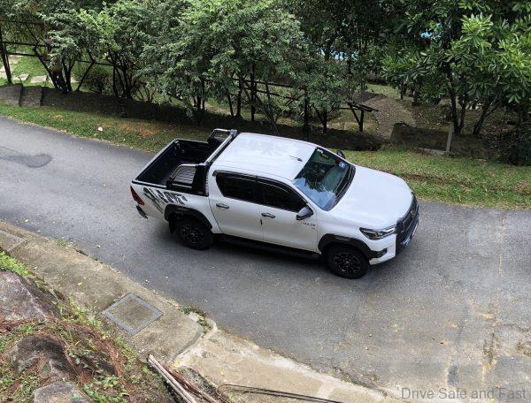 Toyota Hilux Rogue top view