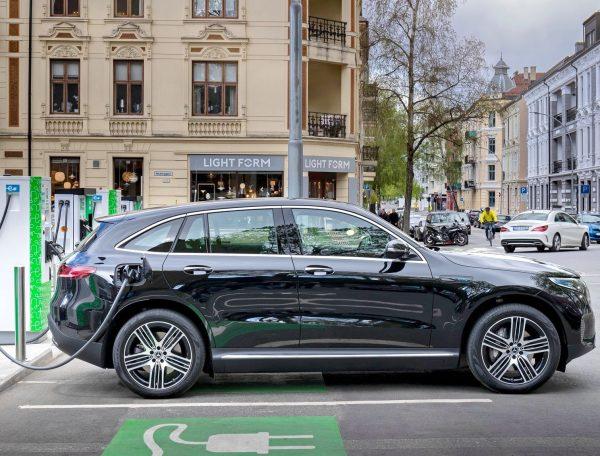 Mercedes-Benz EQC 400 4MATIC