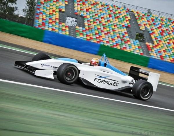 Formula-E-5