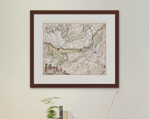 Oude kaart Bisdom Roermond 1740 Ottens ingelijst in mahonie lijst met passe-partout aan de muur