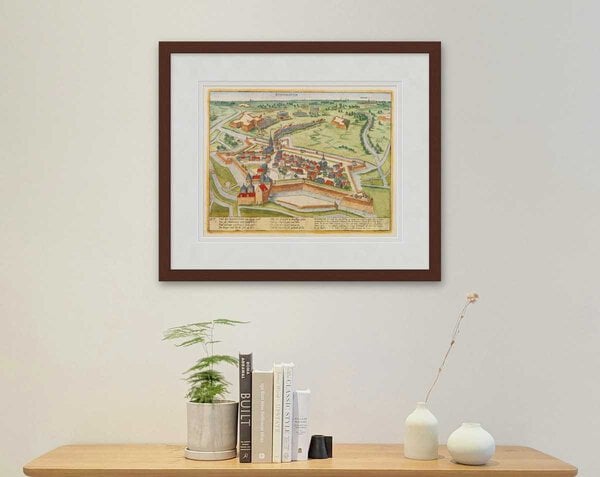 Oude kaart Eindhoven 1585 Hogenberg ingelijst in mahonie lijst met passe-partout aan de muur