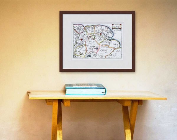 Oude kaart Friesland Ooster-goe 1660 Aertsen ingelijst in mahonie lijst met passe-partout aan de muur