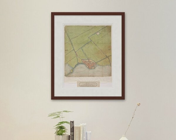 Oude kaart Hoorn 1560 Jacob van Deventer ingelijst in mahonie lijst met passe-partout aan de muur